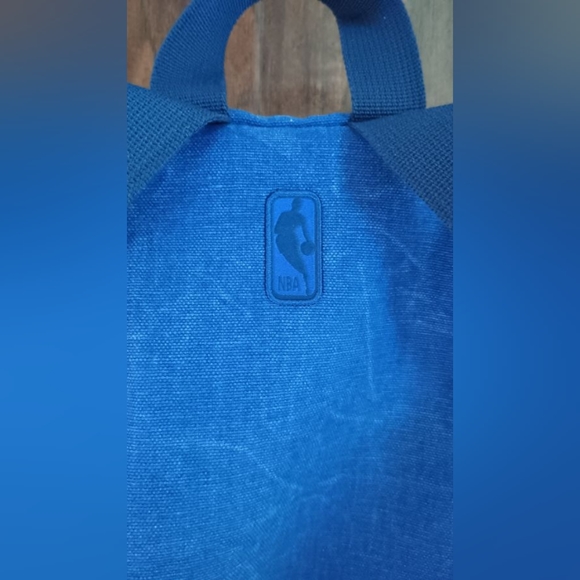 Clippers NBA Original - Herschel backpack NWT - Picture 5 of 5